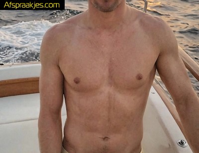 Dame gevraagd voor oraal plezier