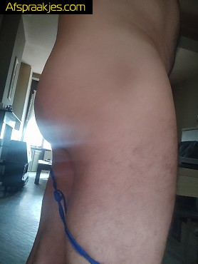Bi bottom zoekt tedere top of versa