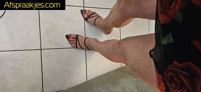 erotische massage met mooie trav daisy 