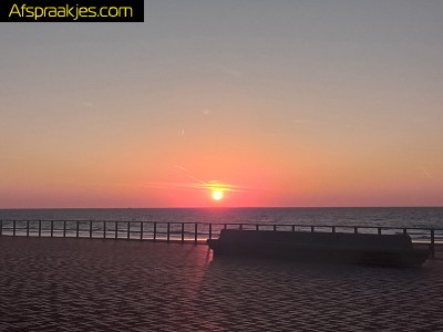 Man zkt dame van passende leeftijd