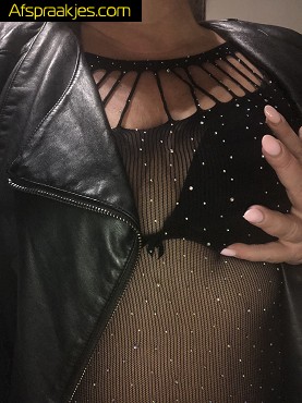 Spontane dame ontvangt u graag privé 