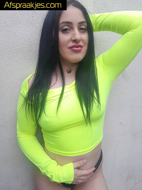 Charlotte 19j,riana 21j,Vlaamse Faye34j,Laura27j,Aziatische lilina �12meisjes aanwezig!