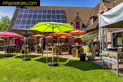 ACANTHUS MAANDAG 29 JUNI... BBQ - PARTY - MASSAGE