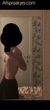 Jonge man zoekt sexdate met vrouw