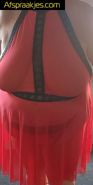 Rubensdame met E cup.