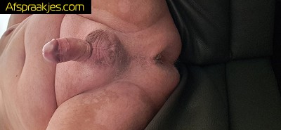 Zoek top man  die graag neukt 