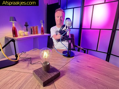Zoekt leuke ruimdenkende meid. ===>>> 600€ <<<===
