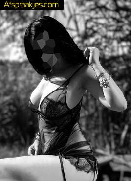 Julia is terug bij 4 Star Massage!! Edegem