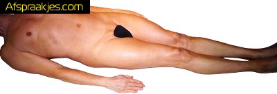 Massage aangeboden aan slank, sportief, onbehaard