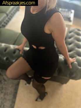 Sylvie blonde ongeëvenaarde GFE.Camille pure Latina lust.nieuw Yasmine.