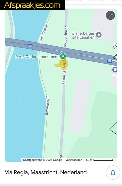 BTm geil vanaf 22.30 naakt kont omhoog 