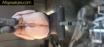 Onervaren bischierige (onderdanige) hetero opzoek naar een oudere man 