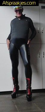 Kinky spermaslet zoekt man