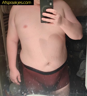 Chubby bottom zoekt top 50+