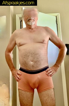 Oudere man zoekt een stel/koppel